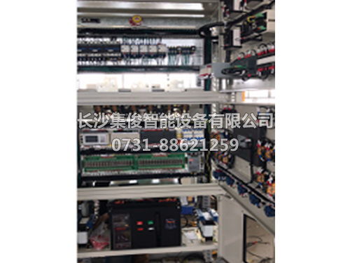 新寧縣工業園集中污水處理廠自控現場